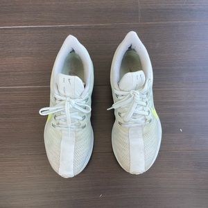 Womens Nike Zoom Pegasus 35 Turbo in Barley Volt